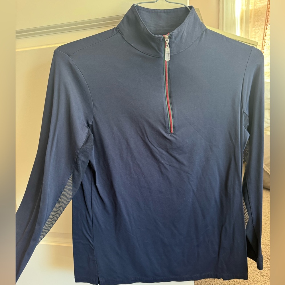 Tailored Sportsman long sleeve shirt. Light used. Size L.